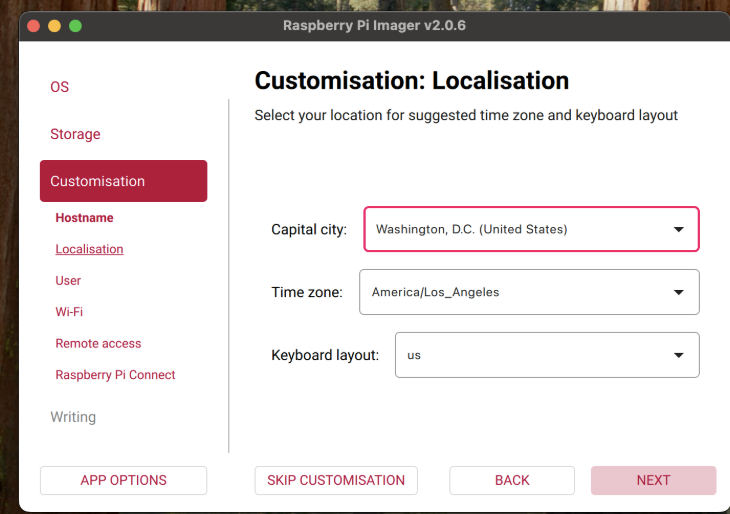 Raspberry Pi Imager localization screen showing US timezone and keyboard